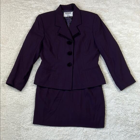 Y2K Kasper A.S.L. Petite Purple eggplant velvet trim skirt suite, size 4P - Picture 1 of 14